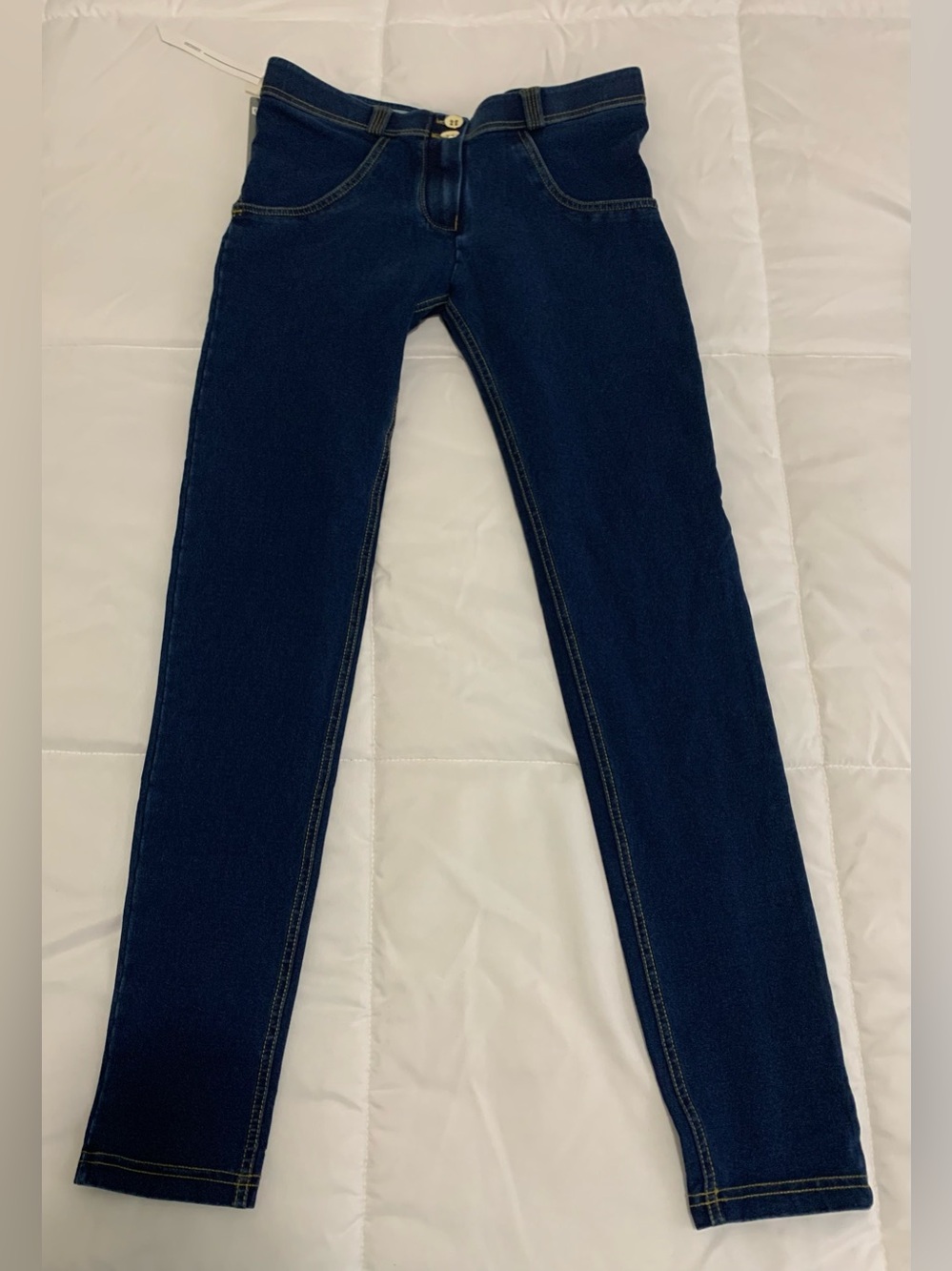 New Freddy Trousers Pants Size 4